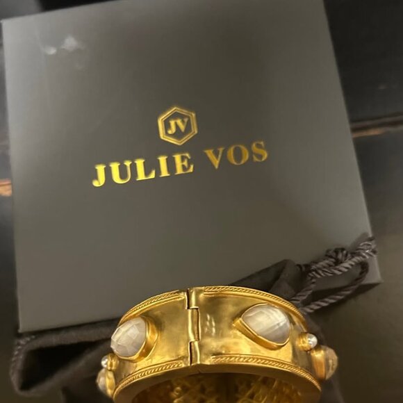 Cannes Stone Statement Hinge Bangle - Picture 3 of 5